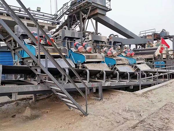 脫水篩使用現(xiàn)場(chǎng)